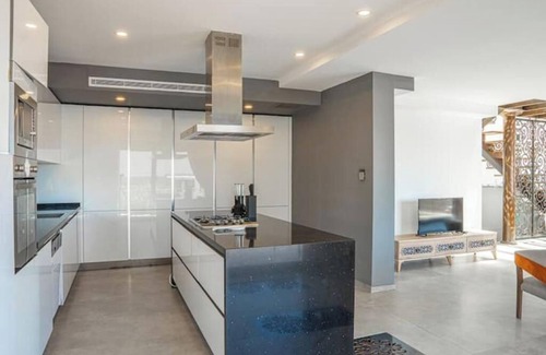 Dagbelen Villa | Gorgeous 4-Bedroom Villa Private Pool Yalıkavak