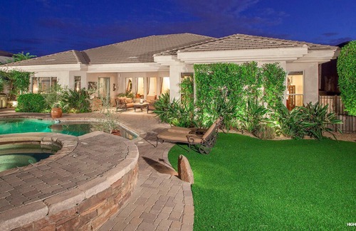 Eagle Mountain House | Gorgeous Golf Course Retreat in Northeast Scottsdale
