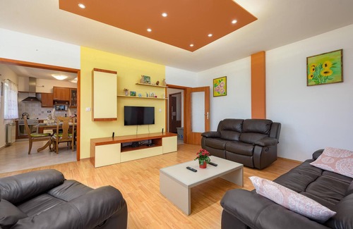 Topid House | Gorgeous home in Labin with WiFi