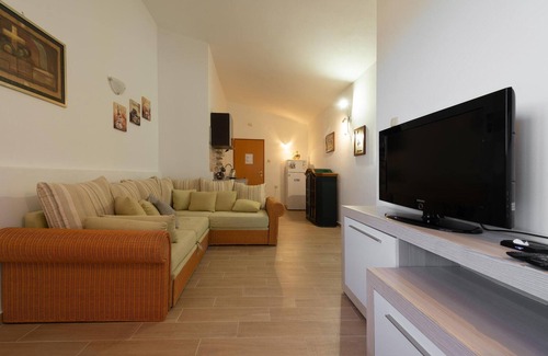 Ljubac House | Gorgeous home in Ljubac