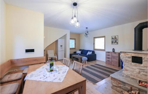 Brestovac House | Gorgeous Home In Novo Zvecevo With Wifi