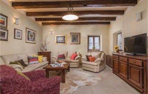 Bazgalji House | Gorgeous Home In Pazin