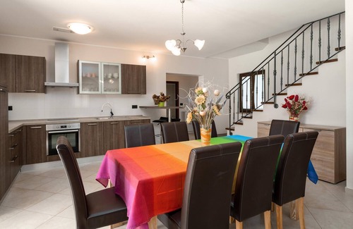 Katun House | Gorgeous home in Porec