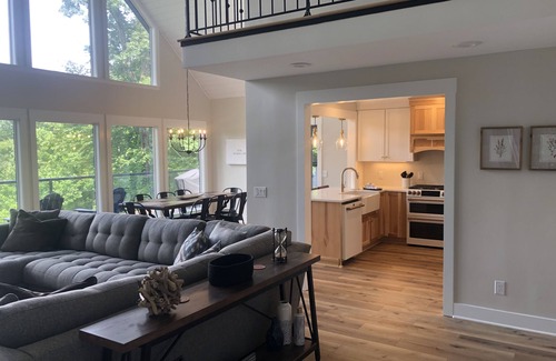 Smithville House | Gorgeous lake view- Only 1 mile from Sligo Marina!