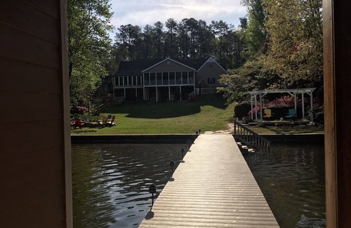 Littleton House | Gorgeous Lakefront Home