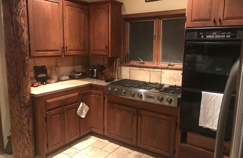 Carmel Valley House | Gorgeous Secluded Treehouse with Spectacular Views