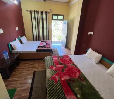 Rudraprayag Hotel | Goroomgo Giris Alay Homestay Uttarakhand