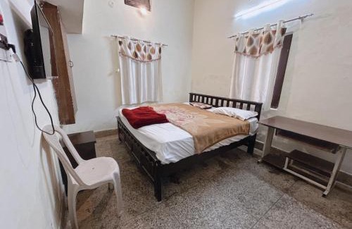 Haldwani Hotel | Goroomgo Homestay Haldwani