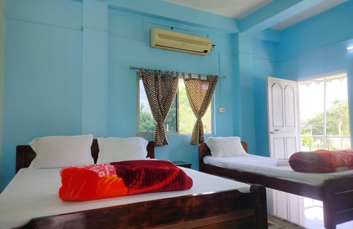 Neora Hotel | GORUMARA NATURE'S COTTAGE