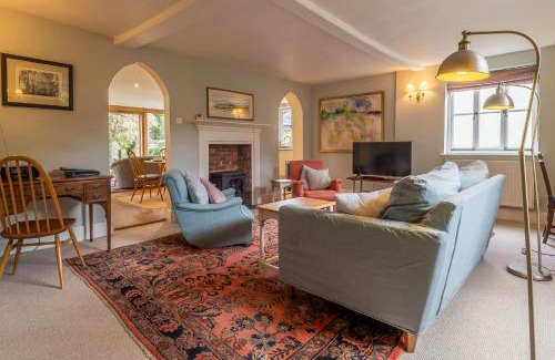 Clare House | Gothic House Cottage