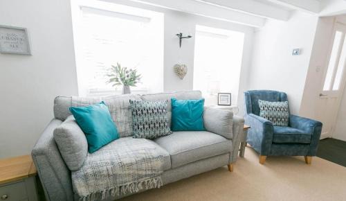 Beaumaris House | Gower Cottage