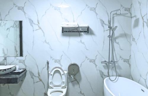 Ha Dong Apartment | GRAD Queen Urban Mo Lao