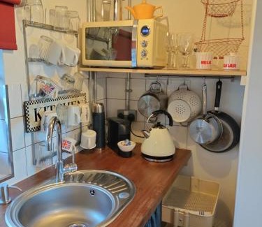 Molleston House | Grain Store Cottage