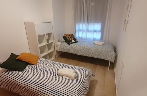 Ceuta Apartment | Gran piso cerca Centro Comercial y Playa