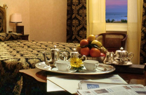 Pesaro Hotel | Grand Hotel Vittoria