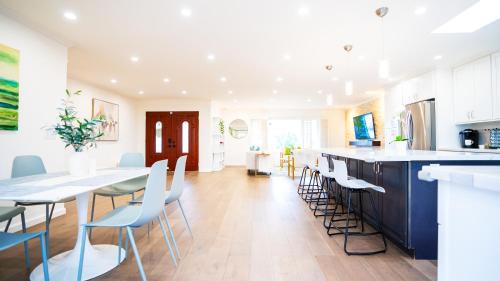 East San Jose Villa | Grand Lux 4BR Prime Location & Serene Yard