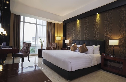 Grogol Hotel | Grand Mercure Solo Baru