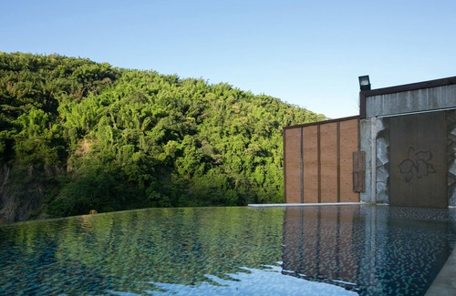 Liugui District Hotel | Grand Orchid Villa Resort