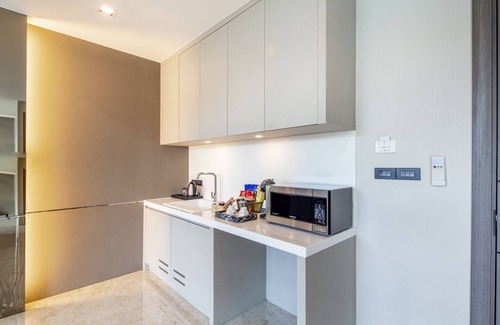 Phlabphla Hotel | Grand Sala Thai