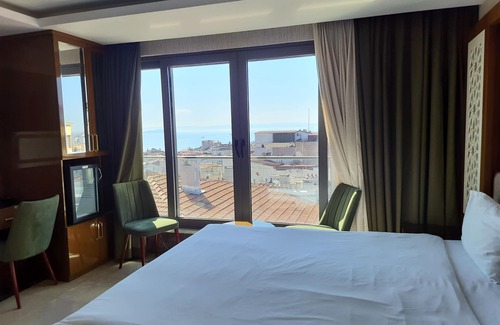 Cihangir Hotel | GRAND STAR HOTEL PREMIUM