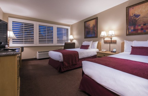 Simi Valley Hotel | Grand Vista Hotel