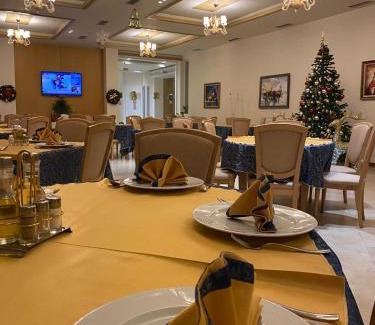 Berat Hotel | Grand White City Hotel