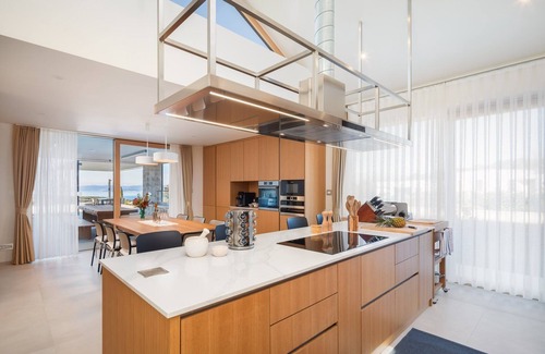 Skrip Villa | Grandiose Brac Villa | Villa Mediteranea | 6 Bedrooms | Infinity pool & Outdoor.