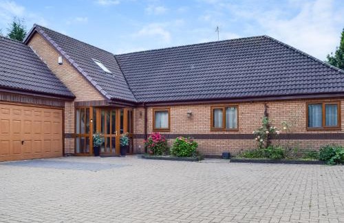 West Bridgford House | Grange House