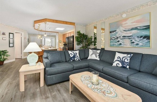 Midtown Ocean City Condo | Great 2 Bedroom Condo in Tiffanie by the Sea with Outdoor Pool!