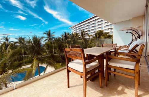 Ixtapa Apartment | Great Beachfront Amara Condo Ixtapa