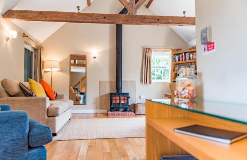 Sittingbourne House | Great Higham Oast and Cottages by Bloom Stays
