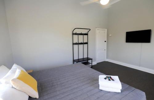 West Kempsey Hotel | Great Northern Hotel