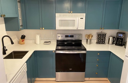 Village North House | "Great place for a Whistler vacation!" Sleeps 7, Hot Tub, BBQ, Free Parking