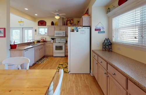 Cape San Blas House | Great Price Large Home with easy access to beach