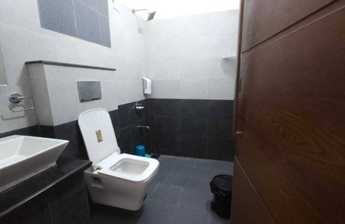 Sulthan Bathery Hotel | Green Ample Resorts