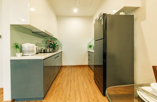 Tu Liem Apartment | #Green Bay Hanoi 3 BR - King bed near JW Marriott