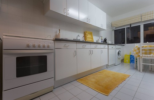 Faja de Baixo Apartment | ★ Green & Blue ★ 3Br, in Ponta Delgada ❤ view over city + sea