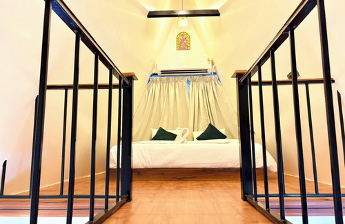 Jhalarapatan Resort | Green Hills Farm & Resorts