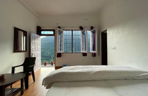 Munsyari House | Green Mountain Homestay - Birthi Falls near Munsyari