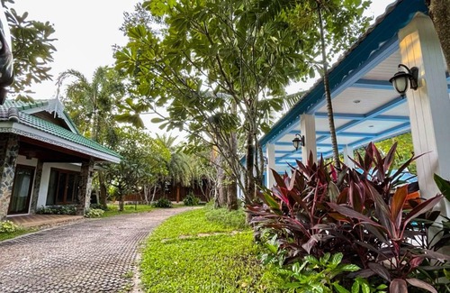 Doi Lo House | Green tree resort