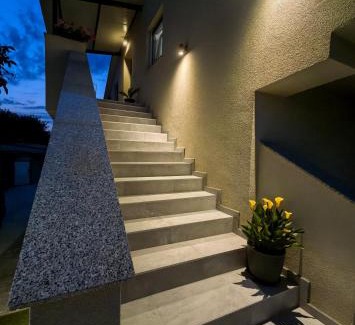 Salatic Apartment | Green View Apartment