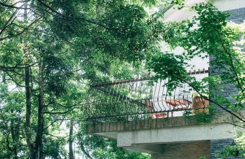 Sanyi House | Green Wave Sanyi BY REINDEER