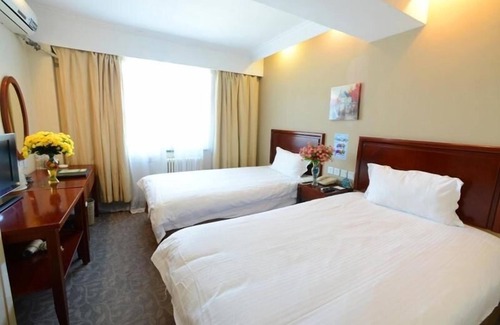 Feidong County Hotel | GreenTree Inn HeFei FeiDong County GuiWang Road LuZhou Medical School Hotel