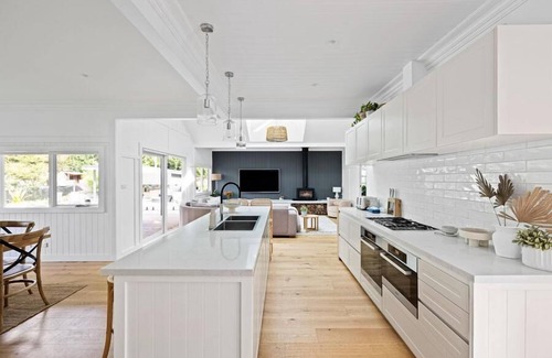 Olinda House | Greenways Olinda - Luxury resort style accommodation in the Dandenong Ranges