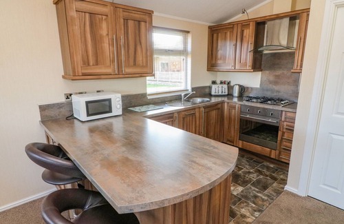 South Lakeland Leisure Village Cottage | Gressingham 22