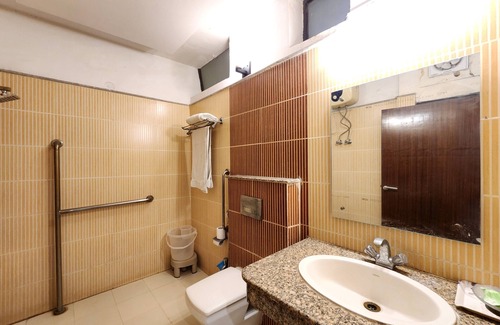 Jagadhri Hotel | Grey Pelican Tourist Resort