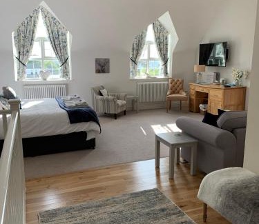 Dinas Powys Apartment | Greystones