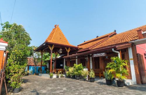 Banjarasri House | Griya Kulon Yogya