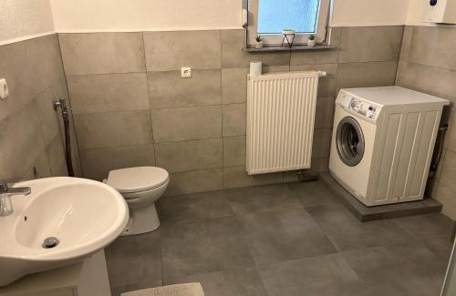 Menden Apartment | Große 100qm Wohnung für 6 Personen in der Altstadt