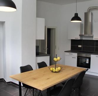 Kernstadt Apartment | Große Wohnung im Zentrum mit 6 Betten